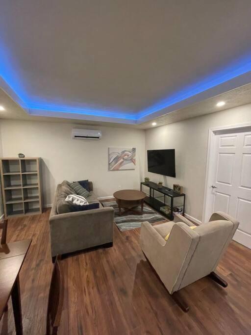 Brand New 2Br Cute Blue Led In North Fresno Apartment Exterior foto